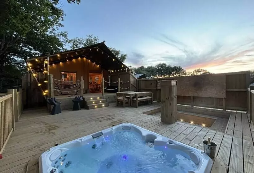 Hotelli Robin Hood Safari Tent