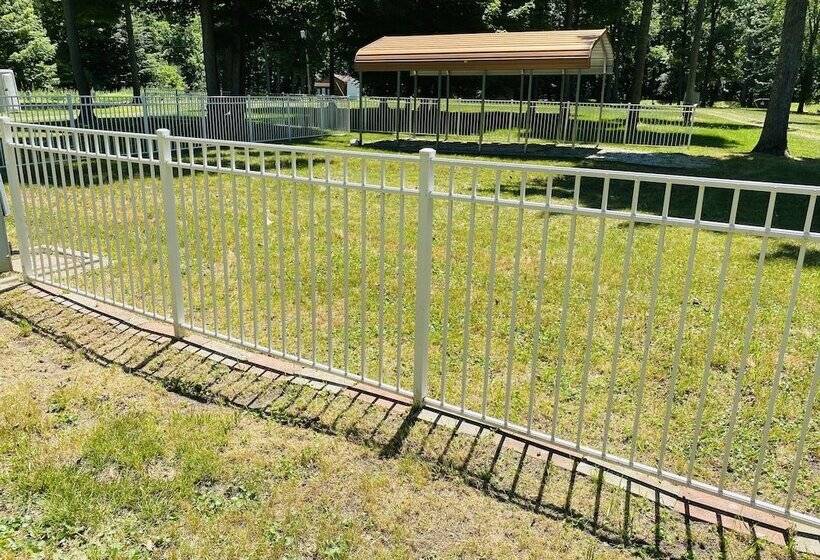 Kamp 42 Degrees Campground