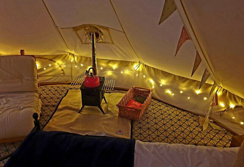 5m Xl Bell Tent With Log Burner, Near Whitby