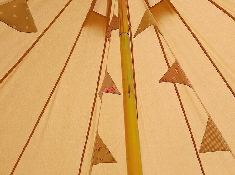 5m Xl Bell Tent With Log Burner, Near Whitby