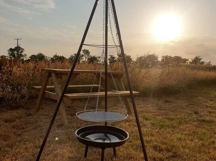 5m Xl Bell Tent With Log Burner, Near Whitby