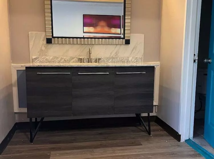 Motelli Imperial Inn