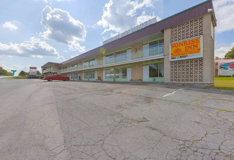 Motelli Sonrise Inn Lincoln Hwy By Oyo