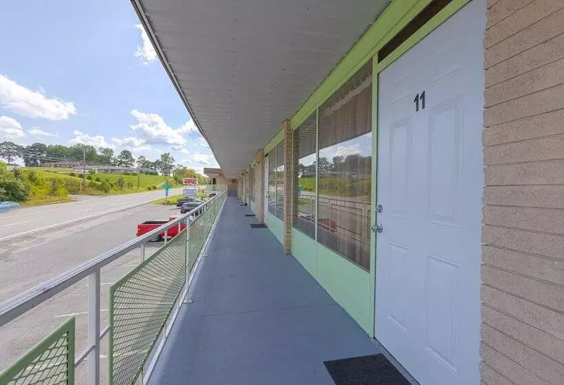 Motelli Sonrise Inn Lincoln Hwy By Oyo