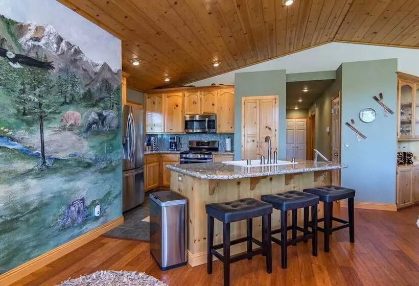 Golden Summit By Avantstay Stunning Secluded Cabin W/ Access To Tahoe Donner