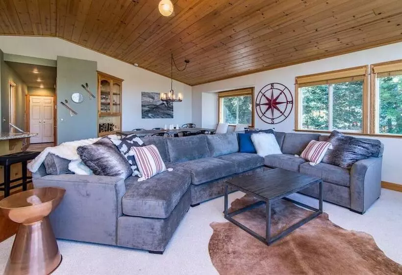 Golden Summit By Avantstay Stunning Secluded Cabin W/ Access To Tahoe Donner