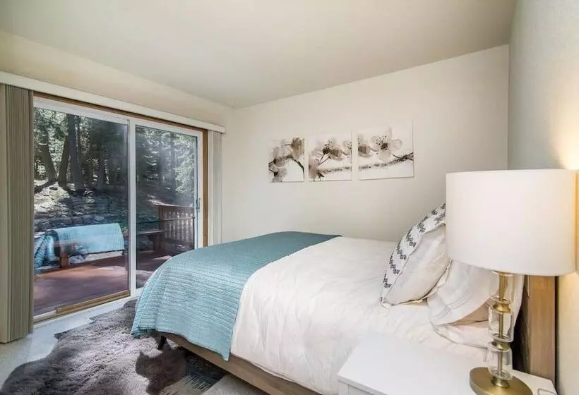 Golden Summit By Avantstay Stunning Secluded Cabin W/ Access To Tahoe Donner