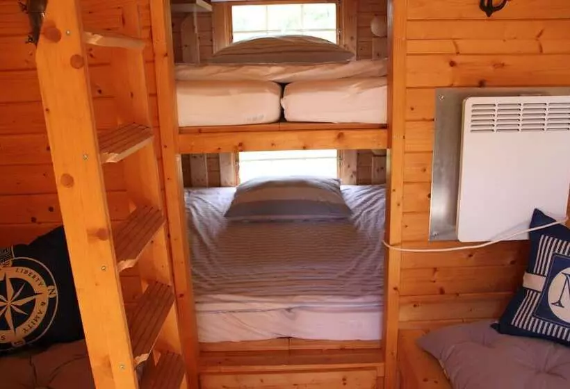 Majatalo Schlaffässer Landhotel Teichwiesenhof