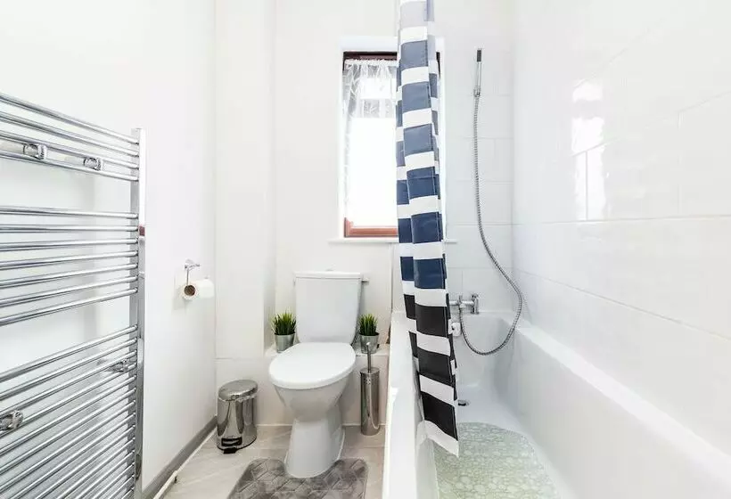 レジデンス Cosy 2 Bed House! Dagenham! Free Parking
