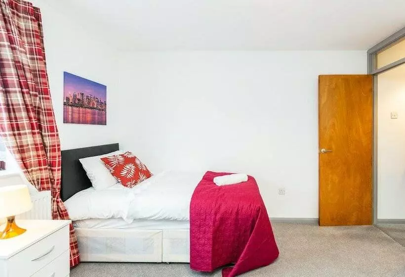 レジデンス Cosy 2 Bed House! Dagenham! Free Parking