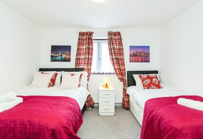 레지던스 Cosy 2 Bed House! Dagenham! Free Parking