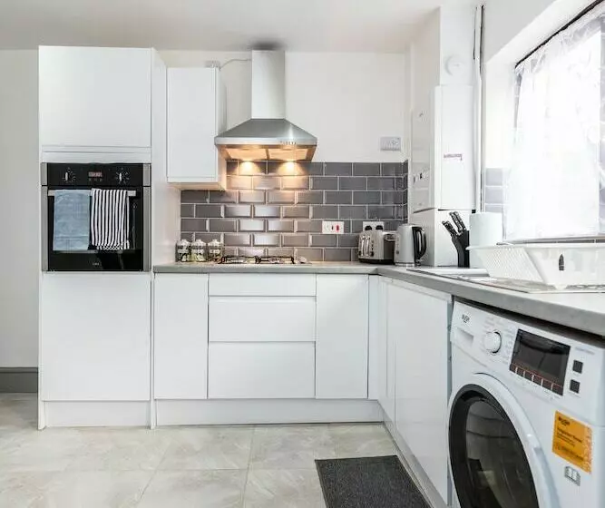 レジデンス Cosy 2 Bed House! Dagenham! Free Parking