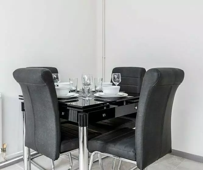 レジデンス Cosy 2 Bed House! Dagenham! Free Parking