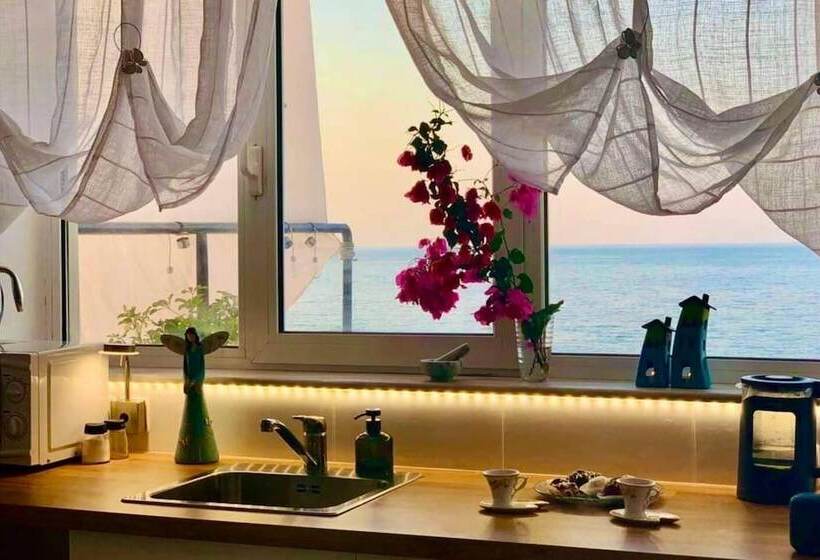 Residens Elpida Seafront Paradise Apartment In Crete