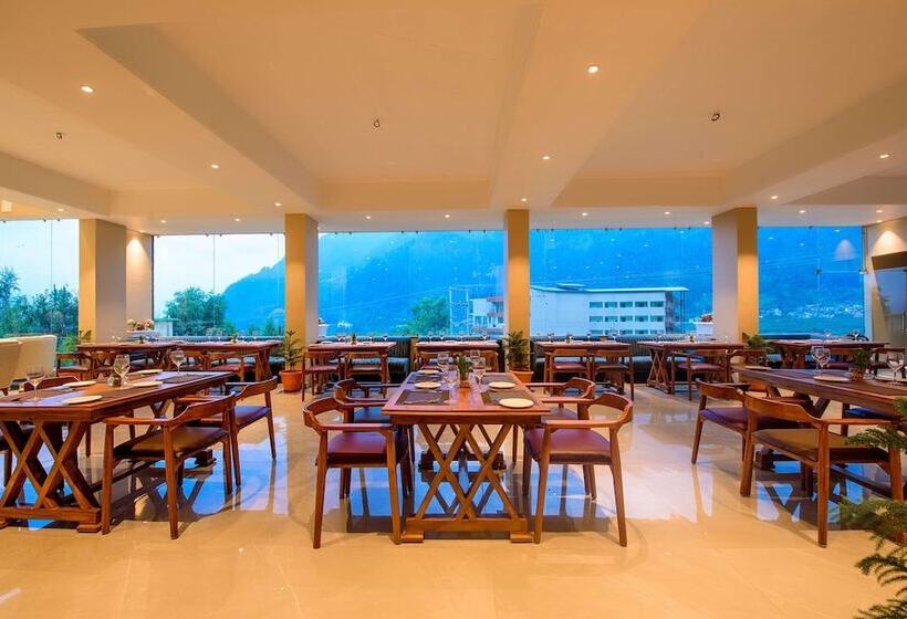 אתר נופש Naturevilas Sarovar Premiere Manali