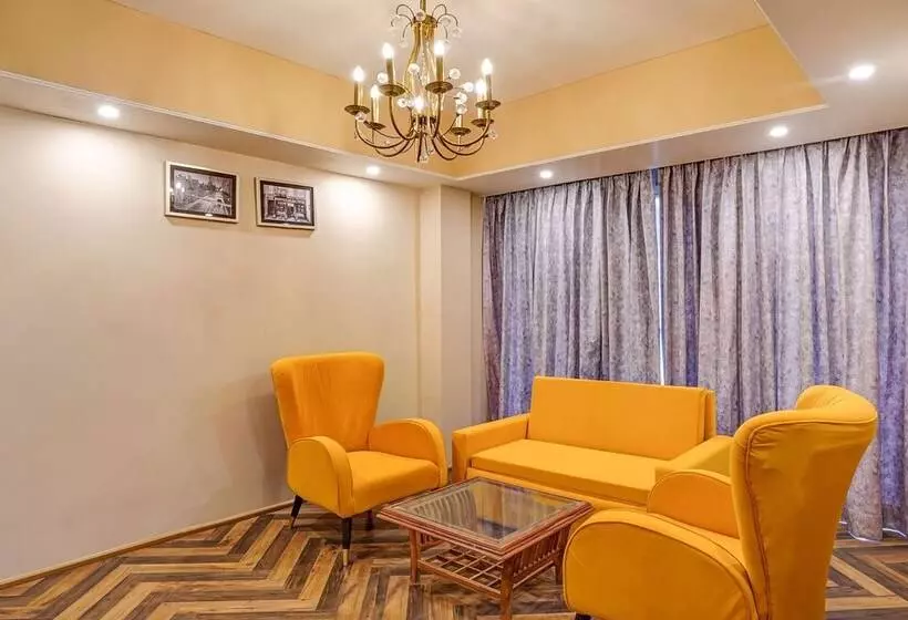 リゾートホテル Naturevilas Sarovar Premiere Manali