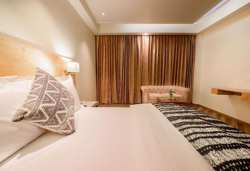 אתר נופש Naturevilas Sarovar Premiere Manali