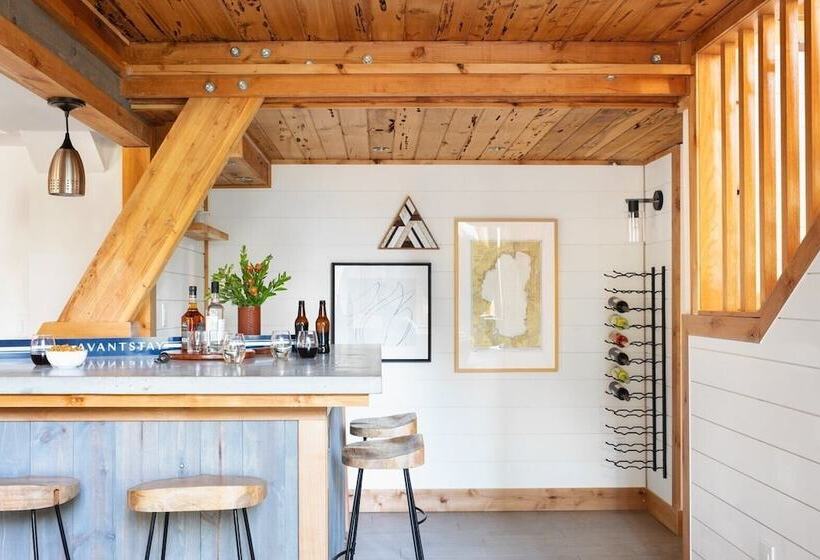 Timberline By Avantstay Stunning Chalet Cabin W/ Hot Tub, Pool Table & Home Theater!