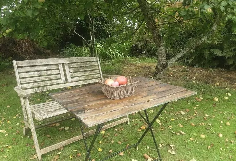 Tranquil Wood Cabin Set In A Beautiful Orchard