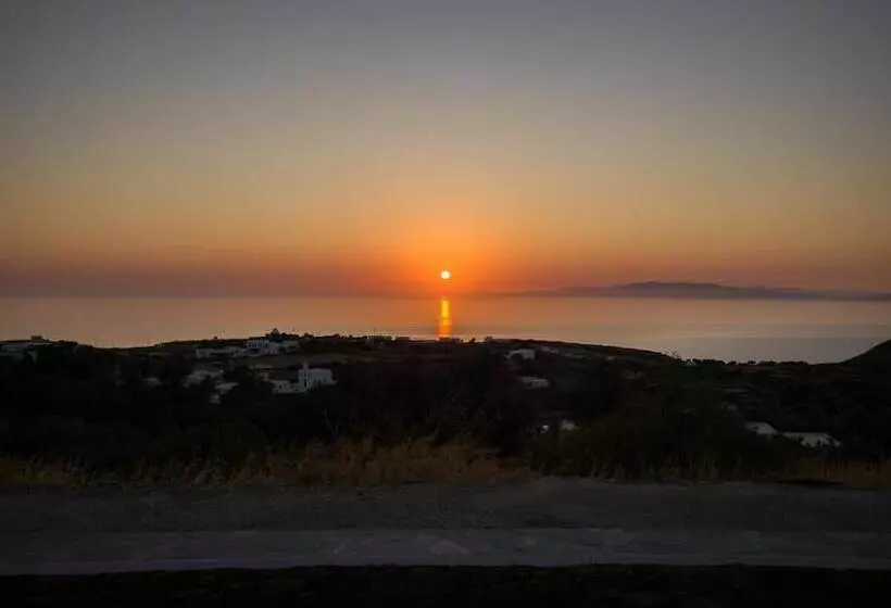 Nima Sifnos Residences