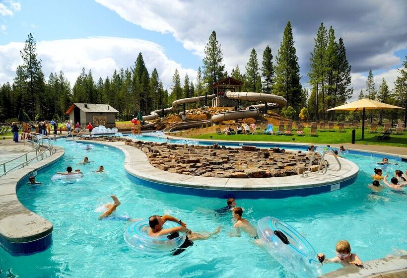 Aquila Lodge   Unit 15