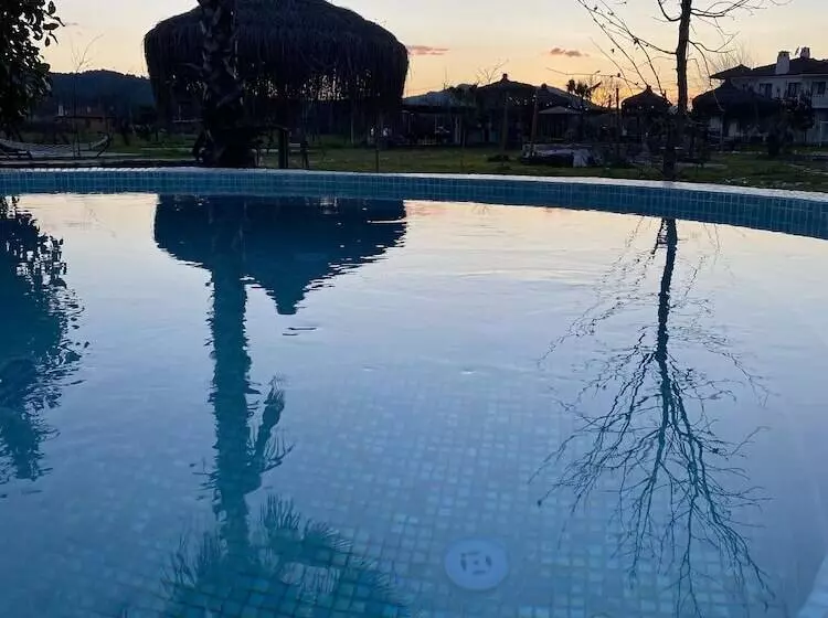 Aamiaismajoitus (B&B) Albizia Boutique