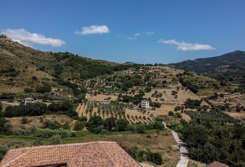 Bed and Breakfast Country House L Antica Pietra