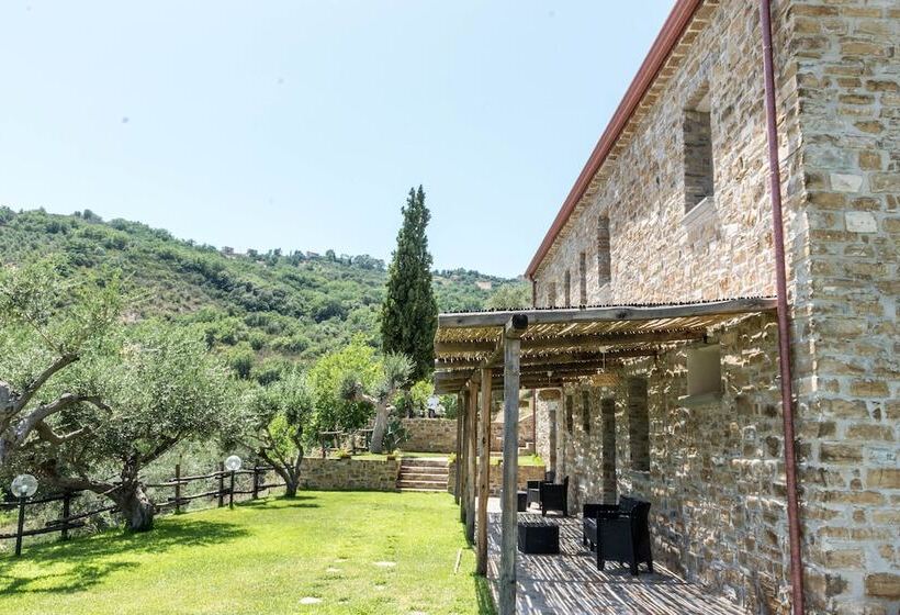 Bed and Breakfast Country House L Antica Pietra