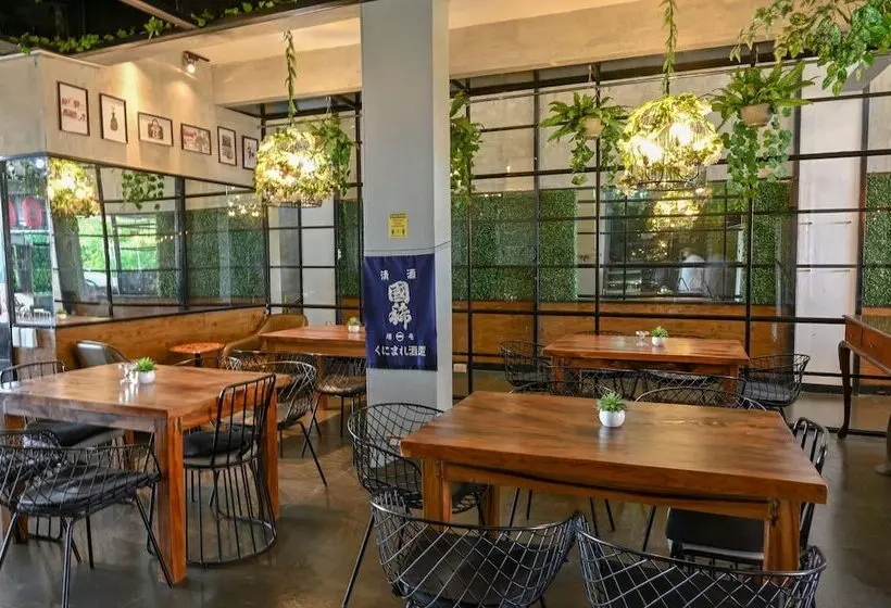 Capital O 890 Nami Hotel Tagaytay