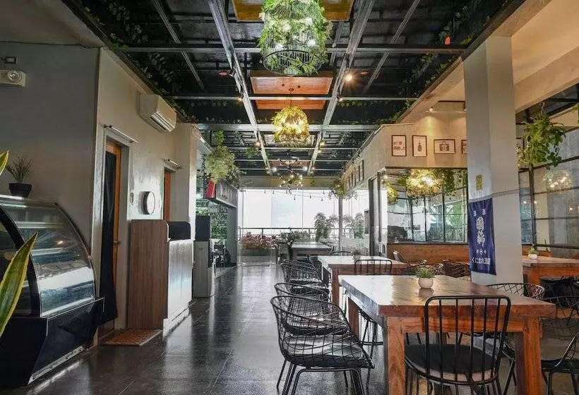 Capital O 890 Nami Hotel Tagaytay