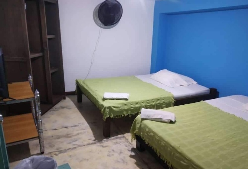 Hostal La Mercedes Street