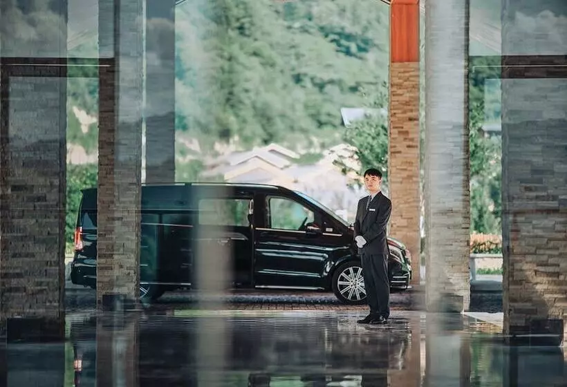 Hotelli Crowne Plaza Shennongjia By Ihg