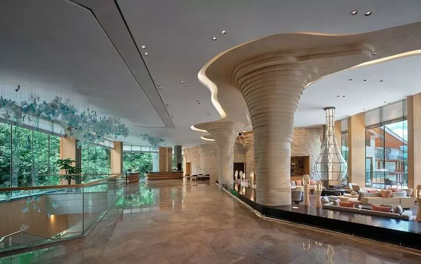 Hotelli Crowne Plaza Shennongjia By Ihg