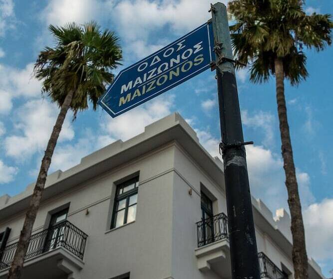 Grand Hotel Kalamata