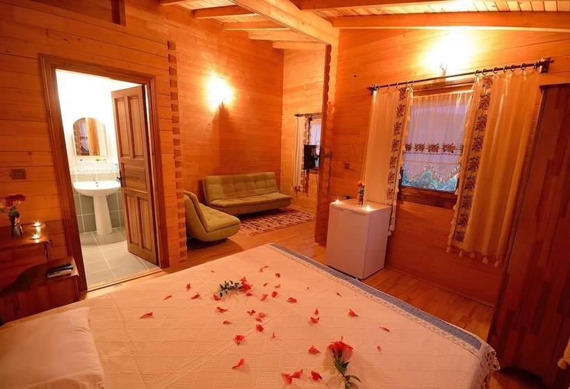 Szálloda Hayitbükü Ahşapevleri̇