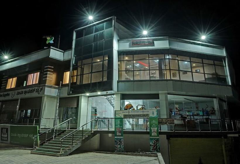 Itsy Hotels Vijaya Comforts, Coorg