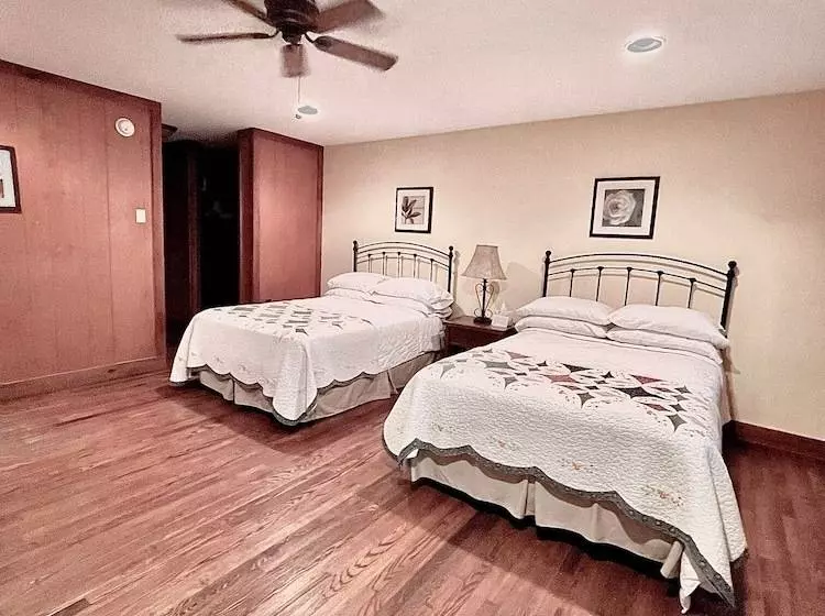 Hotelli New Hope Lodge