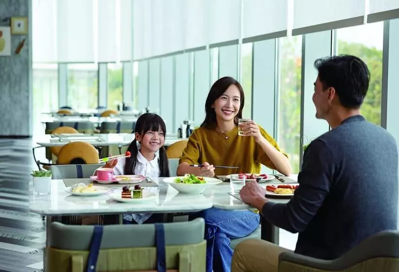 Hotelli Renaissance Changzhou Wujin