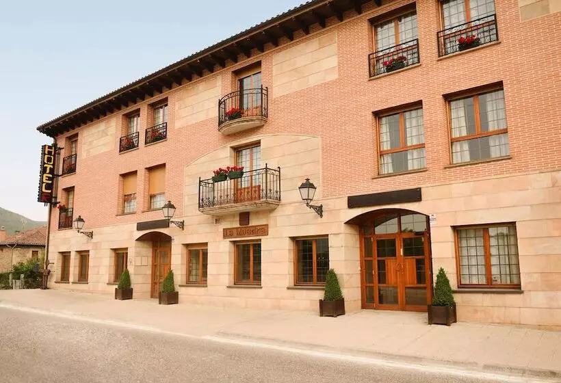 ホテル Rural Villa De Vinuesa