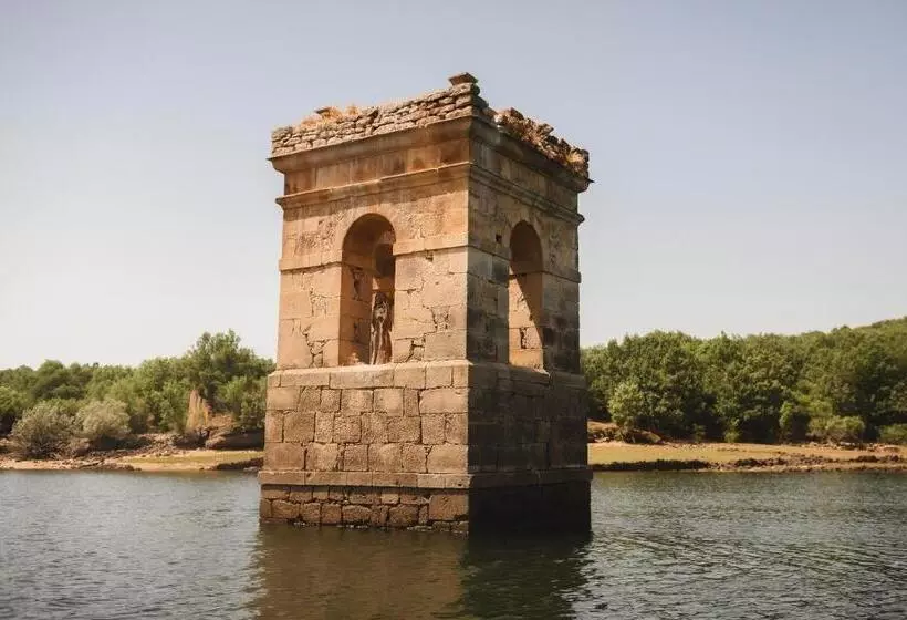 ホテル Rural Villa De Vinuesa