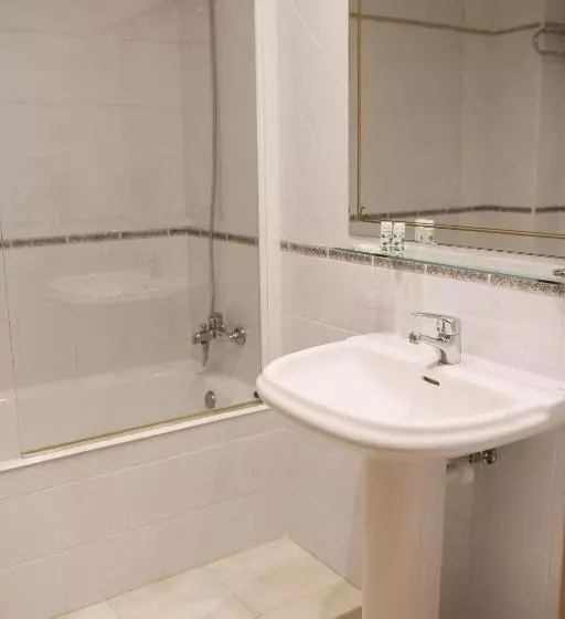 ホテル Rural Villa De Vinuesa