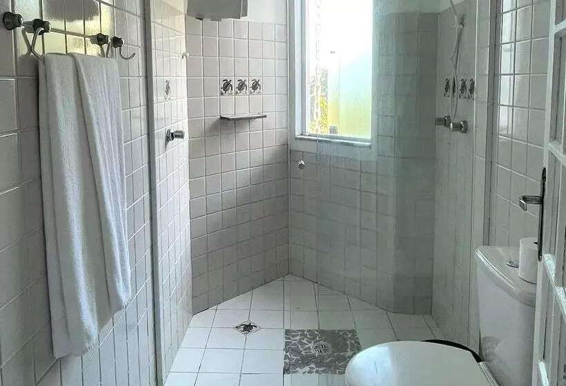 Hotelli Velinn Pousada 8 Ilhas