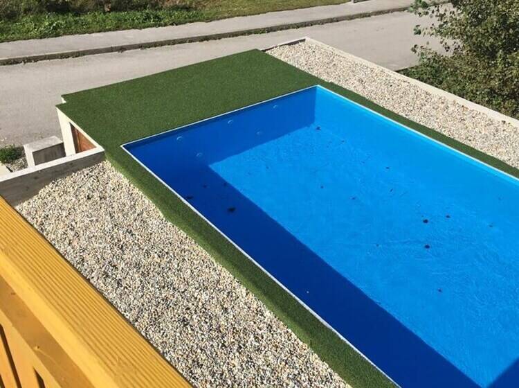 דירת נופש Beautiful 3 Bed House In Crni Lug