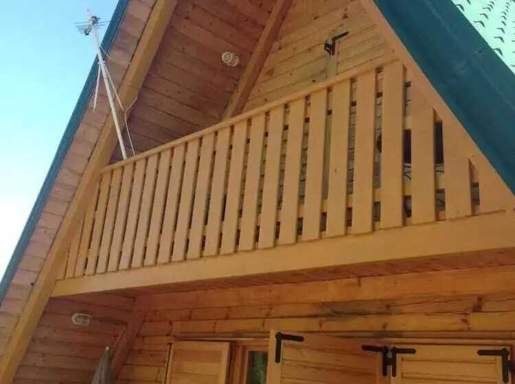 Residenssi Beautiful 3 Bed House In Crni Lug