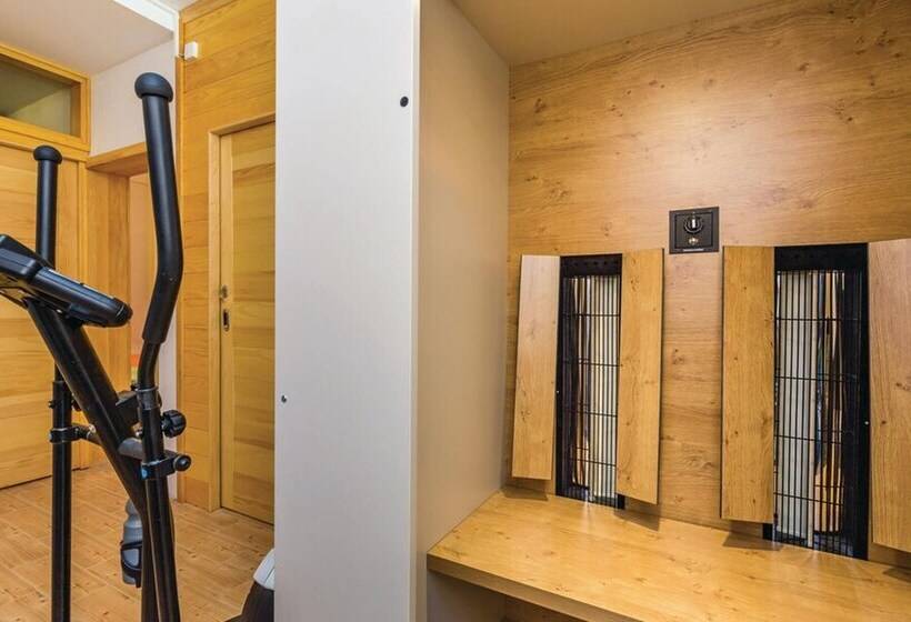 דירת נופש Beautiful 3 Bed House In Crni Lug