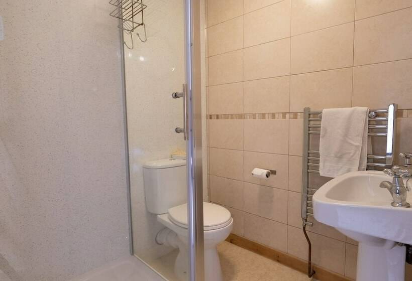 إقامة Hulmes Vale House   Sleeps 14   Peak District