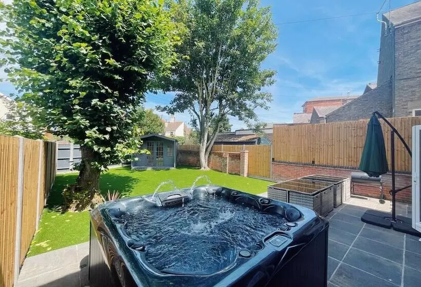 レジデンス Stunning 8 Bed House With Sea & Beach Views