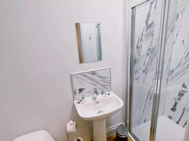 レジデンス Stunning 8 Bed House With Sea & Beach Views