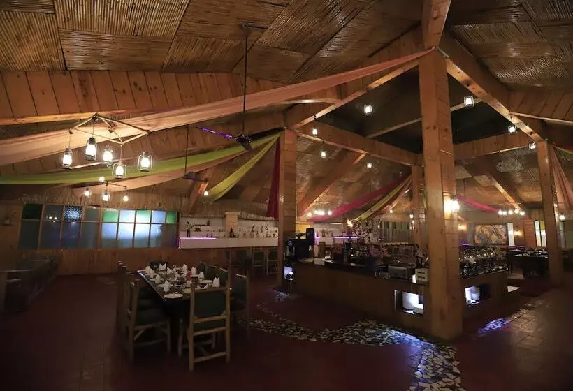 Lomakeskus Manohar Villas