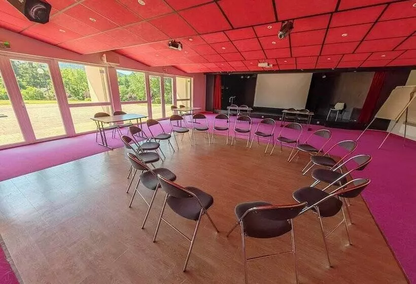 Lomakeskus Village Vacances Cap France La Bolle